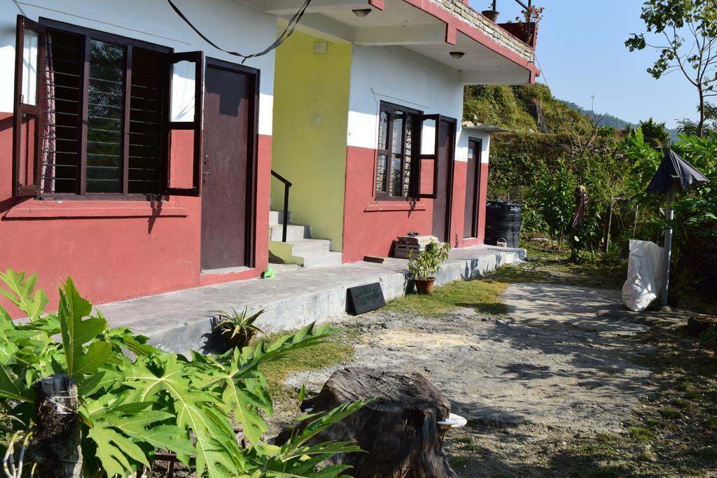 Gorgeous Village Guest House Pokhara Exterior photo