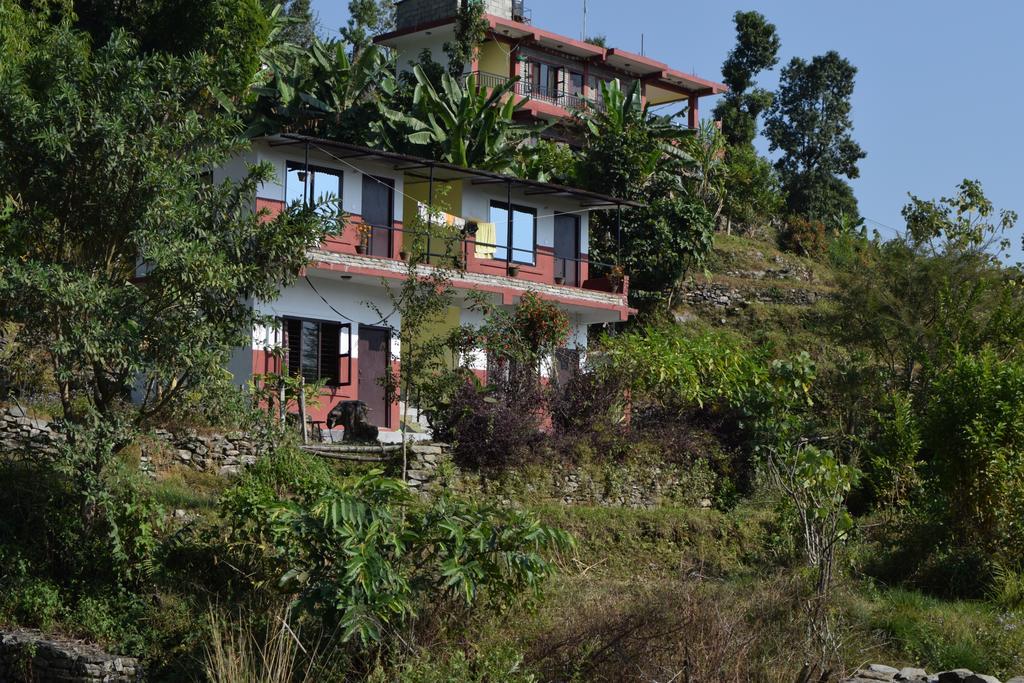 Gorgeous Village Guest House Pokhara Exterior photo