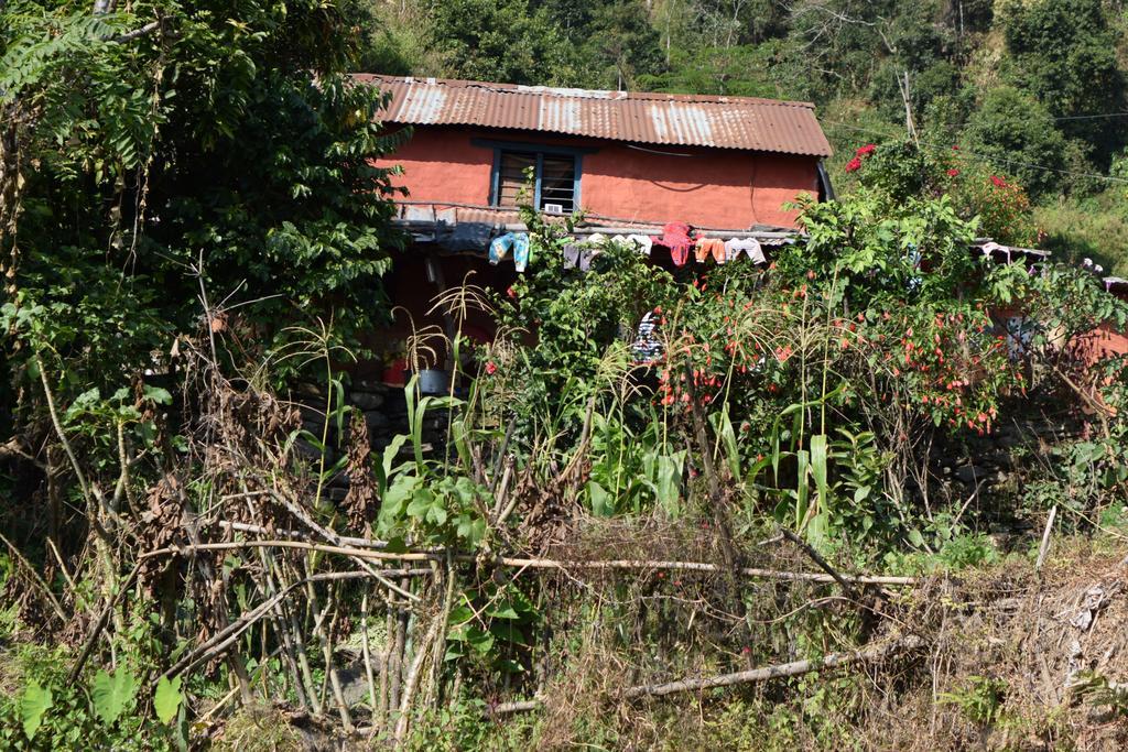 Gorgeous Village Guest House Pokhara Exterior photo