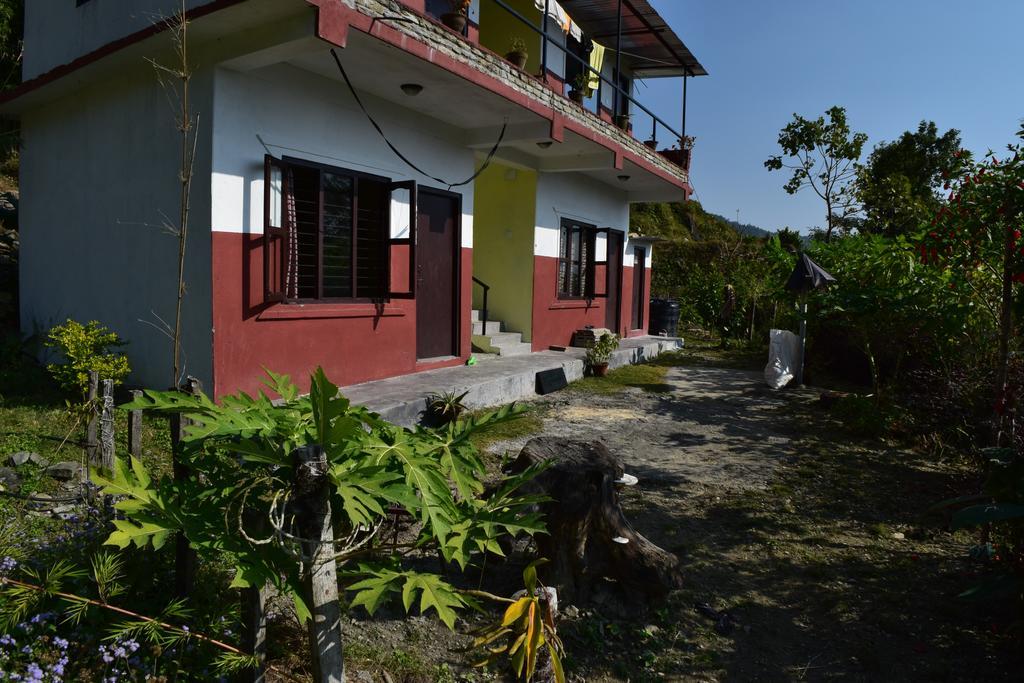 Gorgeous Village Guest House Pokhara Exterior photo